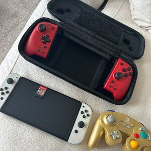 NINTENDO SWITCH OLED + DOCK + MARIO CART 8 GAME + CASE + EXTRA CONTROLLER